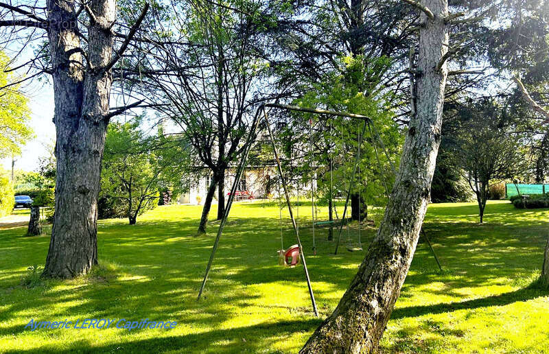 Belle demeure de 8 piéces à Pommerieux (53) proche de Craon - photo 10