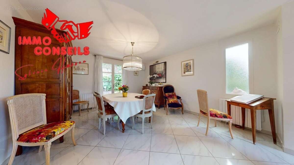 Maison à COUZON-AU-MONT-D'OR