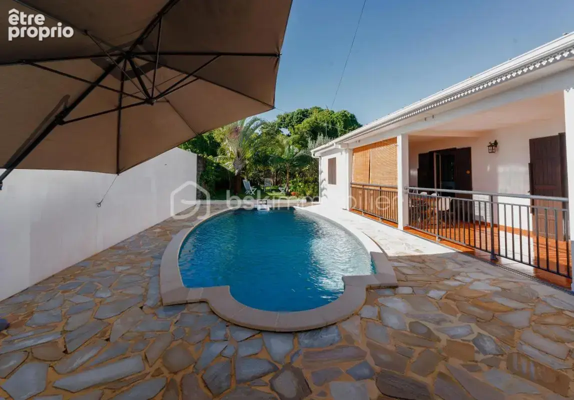 Maison avec piscine et jardin : à découvrir sans tarder ! - photo 5
