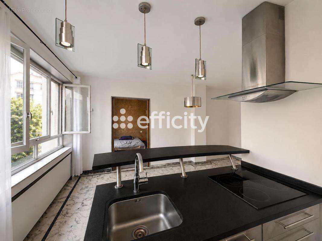 Appartement - photo 2