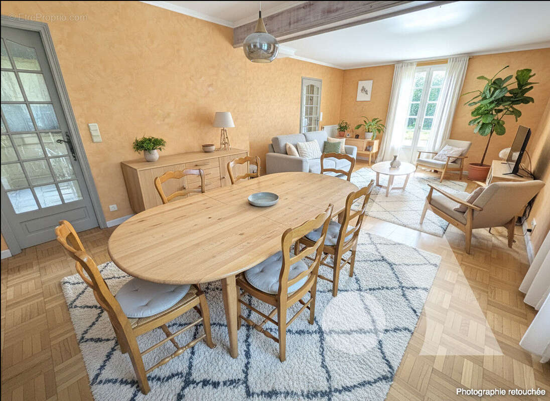 Maison à LUSIGNY-SUR-BARSE