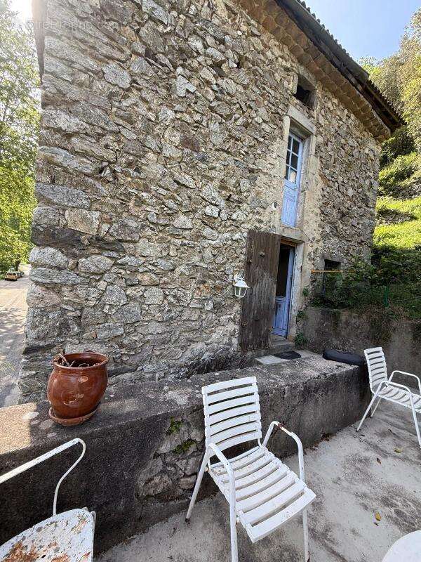 Maison 169 m² à Rocles  - photo 3