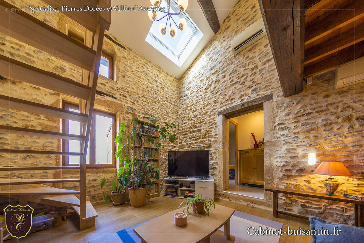 Maison à LE BOIS-D&#039;OINGT