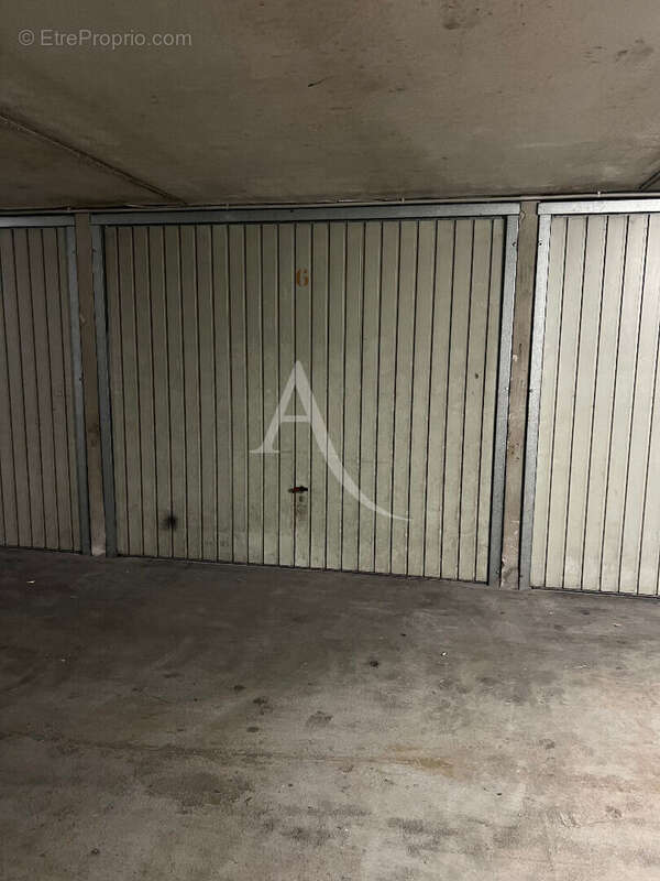 EXCLUSIVITE L'Adresse Garage fermé à vendre - photo 10