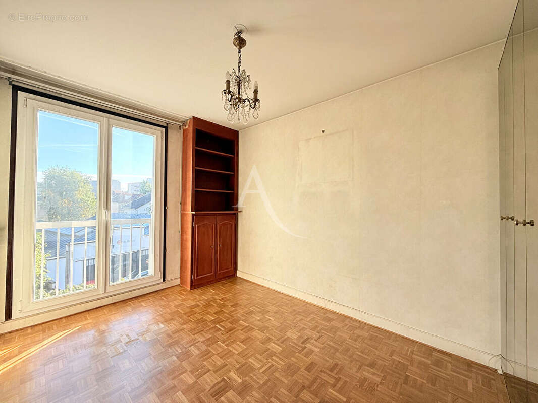 Appartement à NOGENT-SUR-MARNE