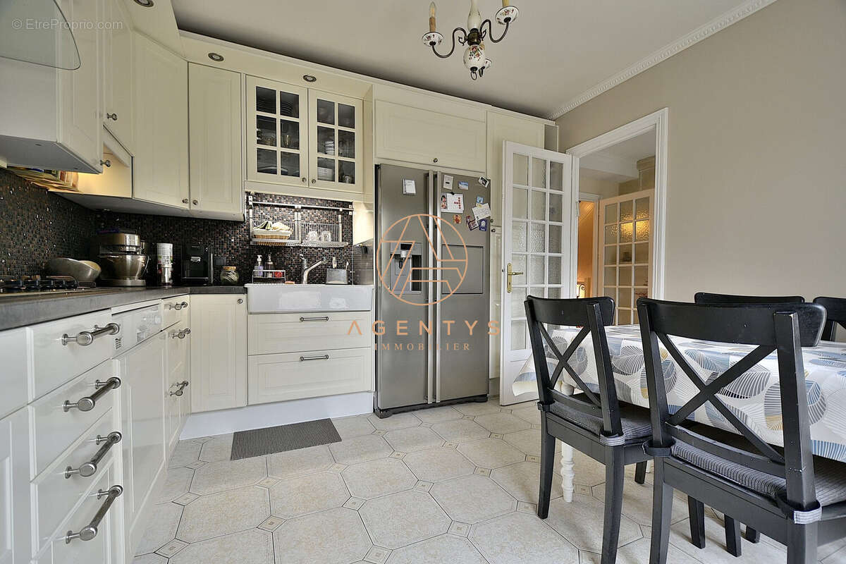 Maison à CHAMPIGNY-SUR-MARNE