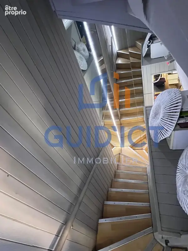 Immeuble à fort potentiel   108 m2 avec cave   Hypercentre d’Albi - photo 4