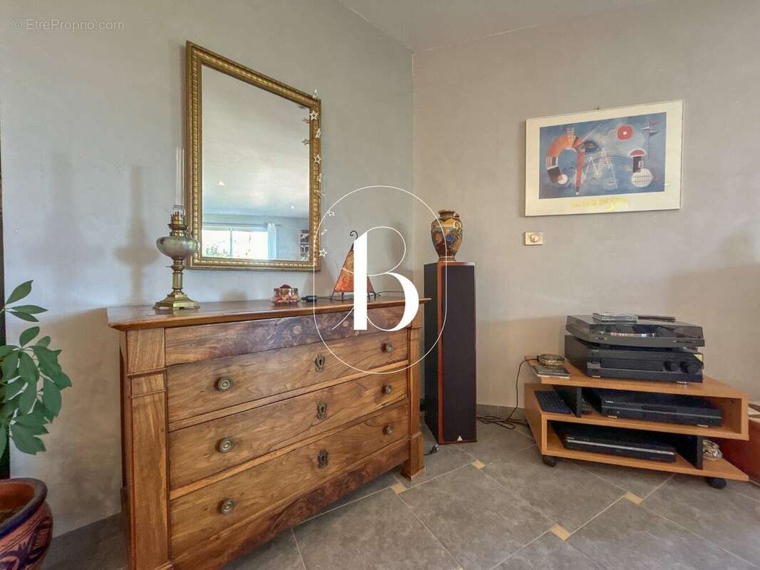 Maison 136 m² à Barjac  - photo 13
