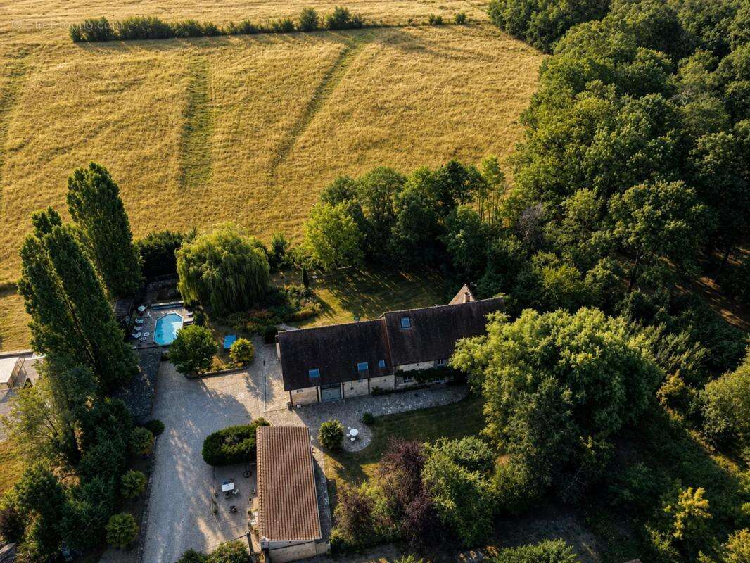 Cette propriété d'exception de 450 m² - photo 20