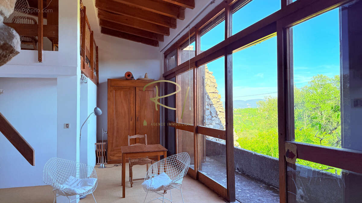 Maison d'architecte avec vue panoramique sur les Gorges de l'Ardèche - photo 10