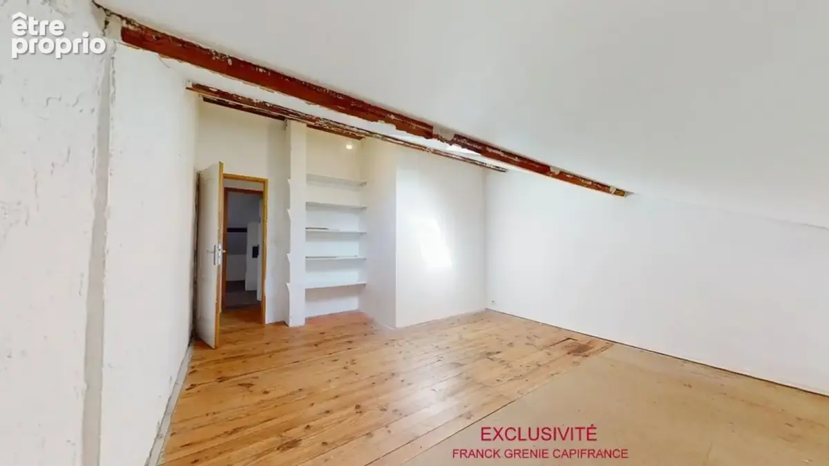 Tourves – maison à rénover 151 m² – 5 chambres – garage 60 m² – terrain 1 210 m² – panneaux solaires - photo 39