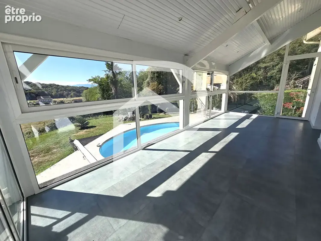 Maison 5 pièces de 130 m²  sur un terrain de 1310 m² - photo 8