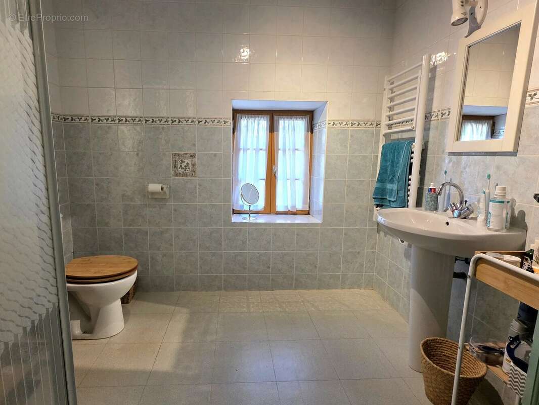 Maison à TREMOLAT