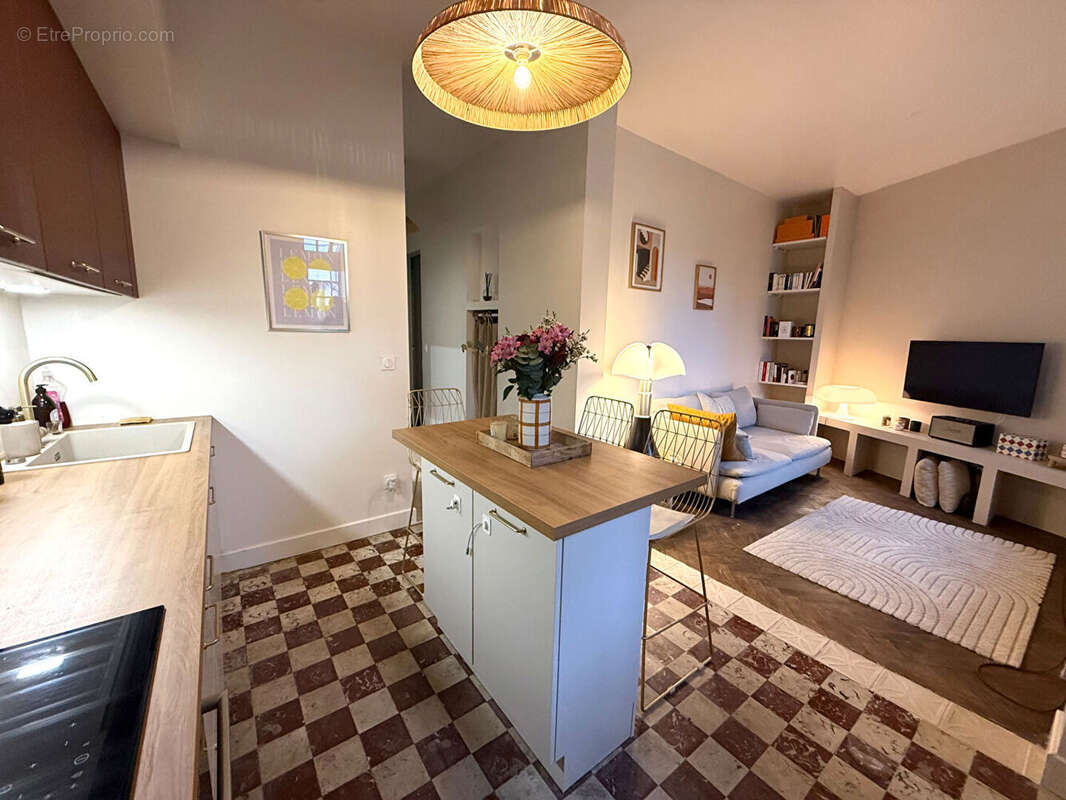 Appartement à VILLENAVE-D'ORNON