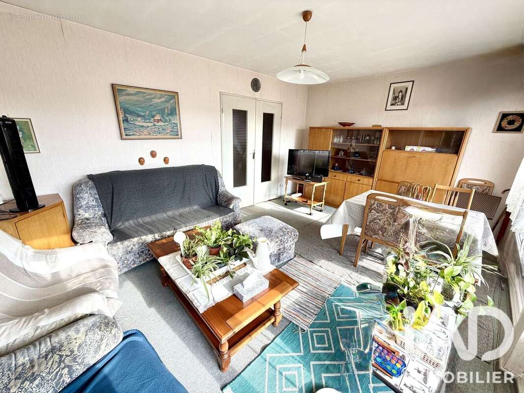 Appartement 84 m² à Huningue  - photo 2