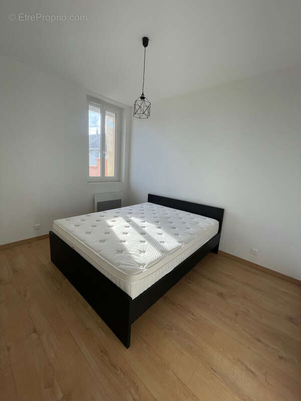 Maison à LA BATIE-DIVISIN