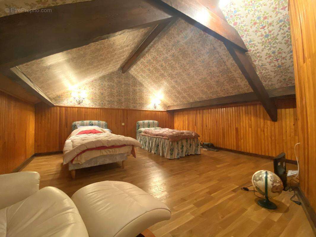 Maison à MOUSSEAUX-SUR-SEINE