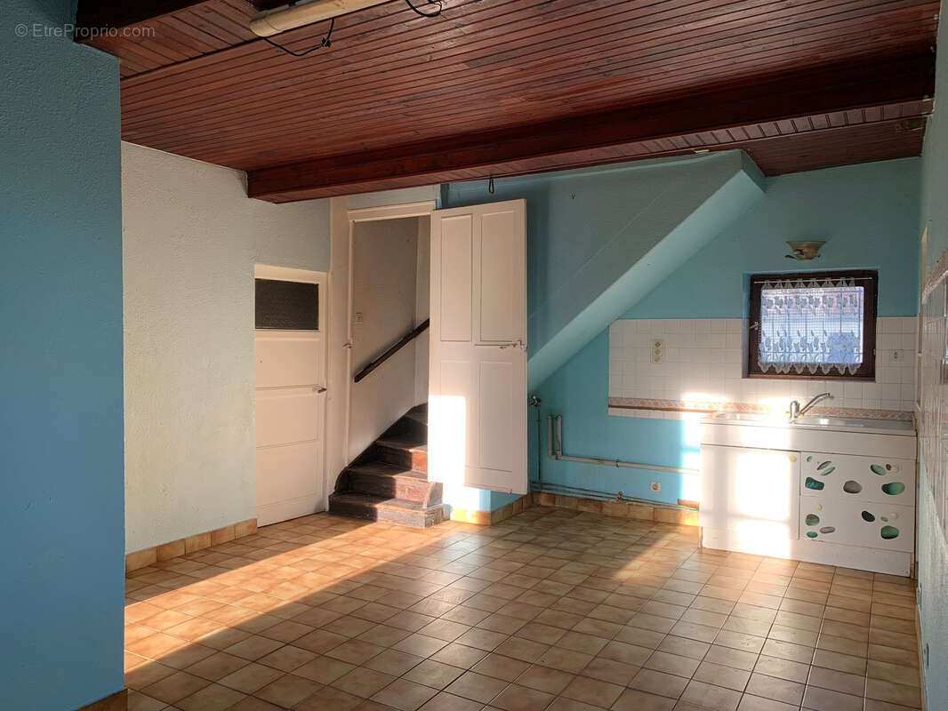 Maison à DOLOMIEU