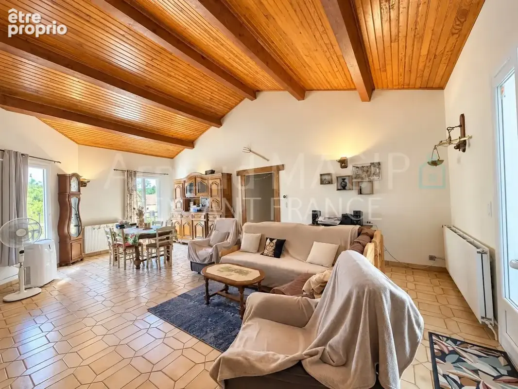 Bien atypique beaux volumes 170 m² hab plus rdc 170 m², gge, terrasse intimiste, 54km de perpignan - photo 5
