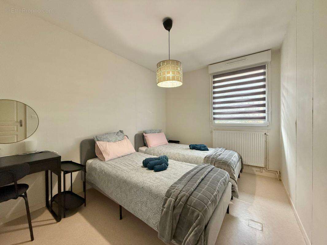 Appartement à CHENOVE