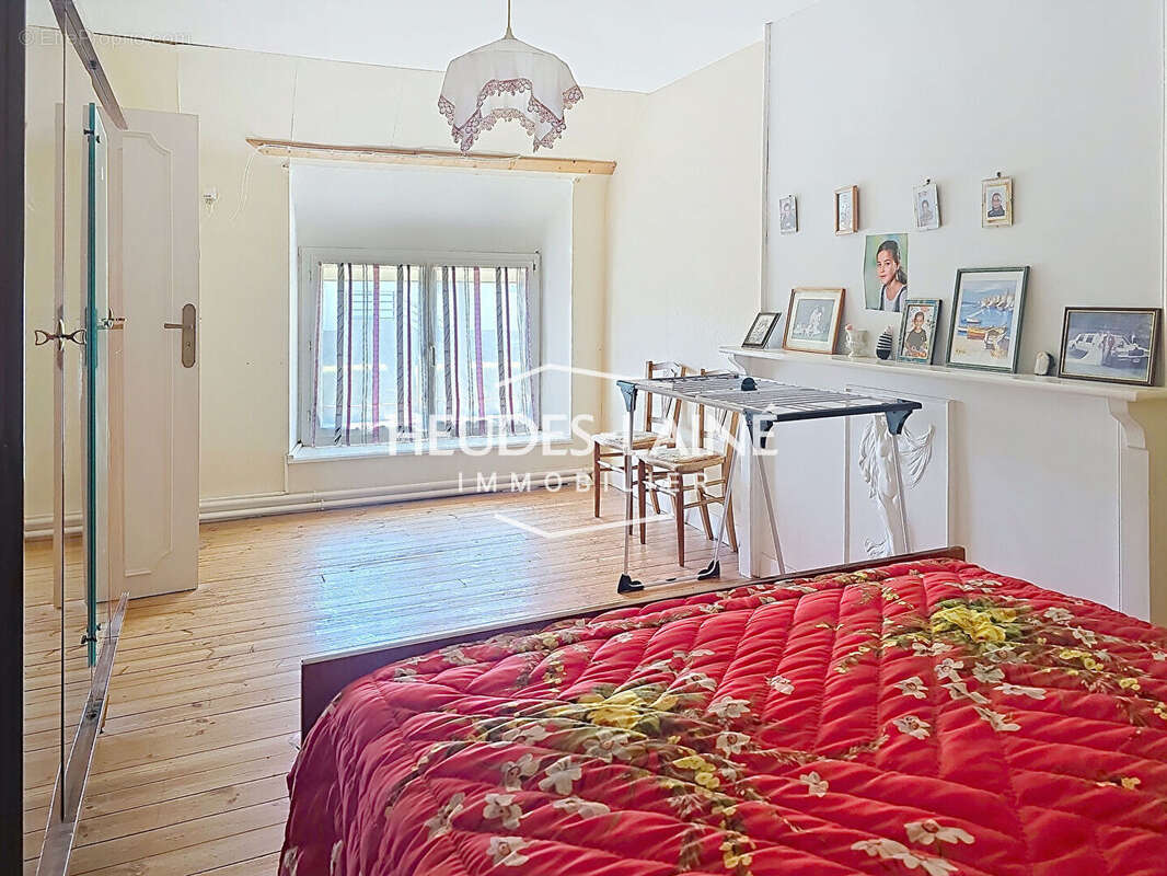 Maison à MARCEY-LES-GREVES