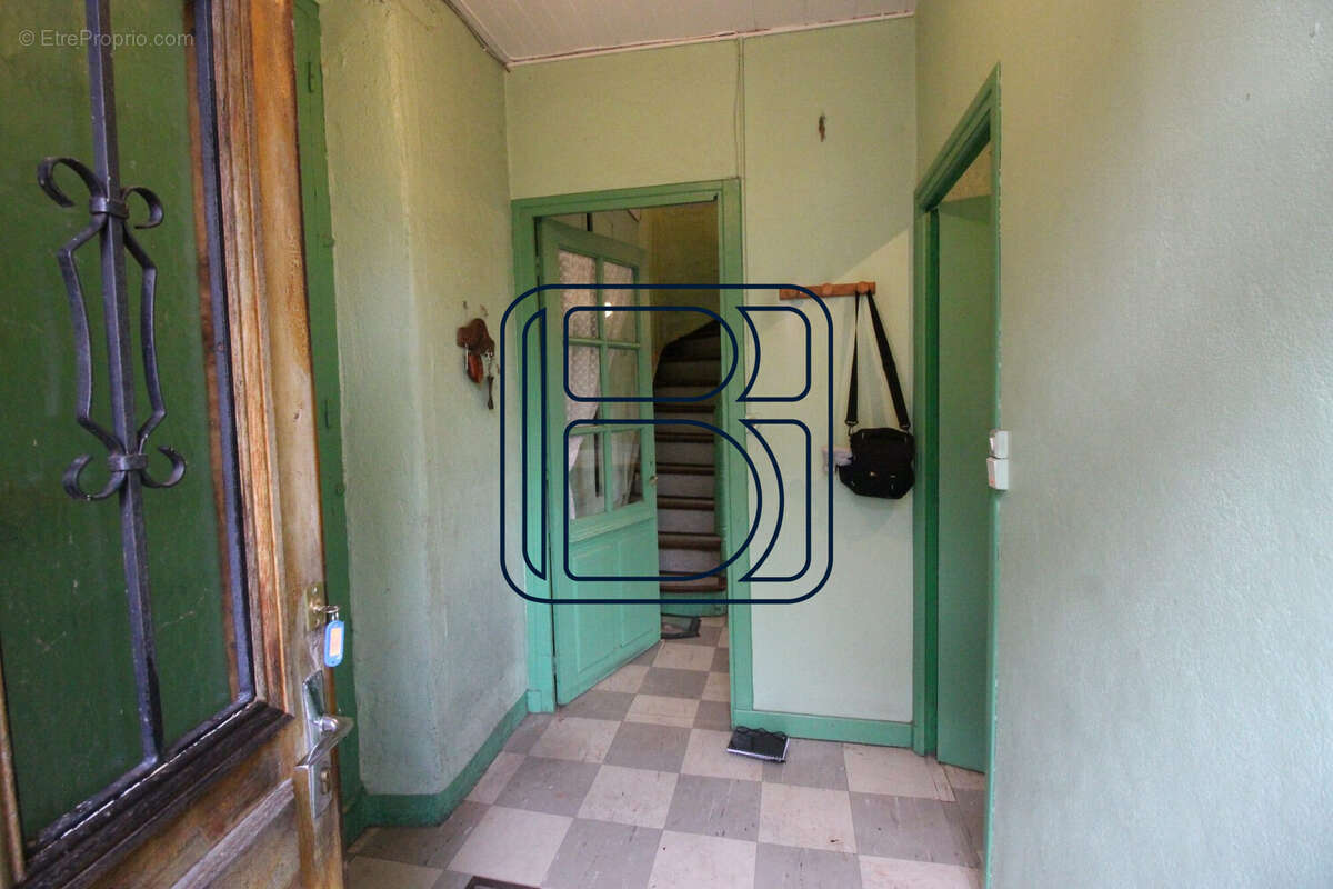 Maison à VERTOLAYE