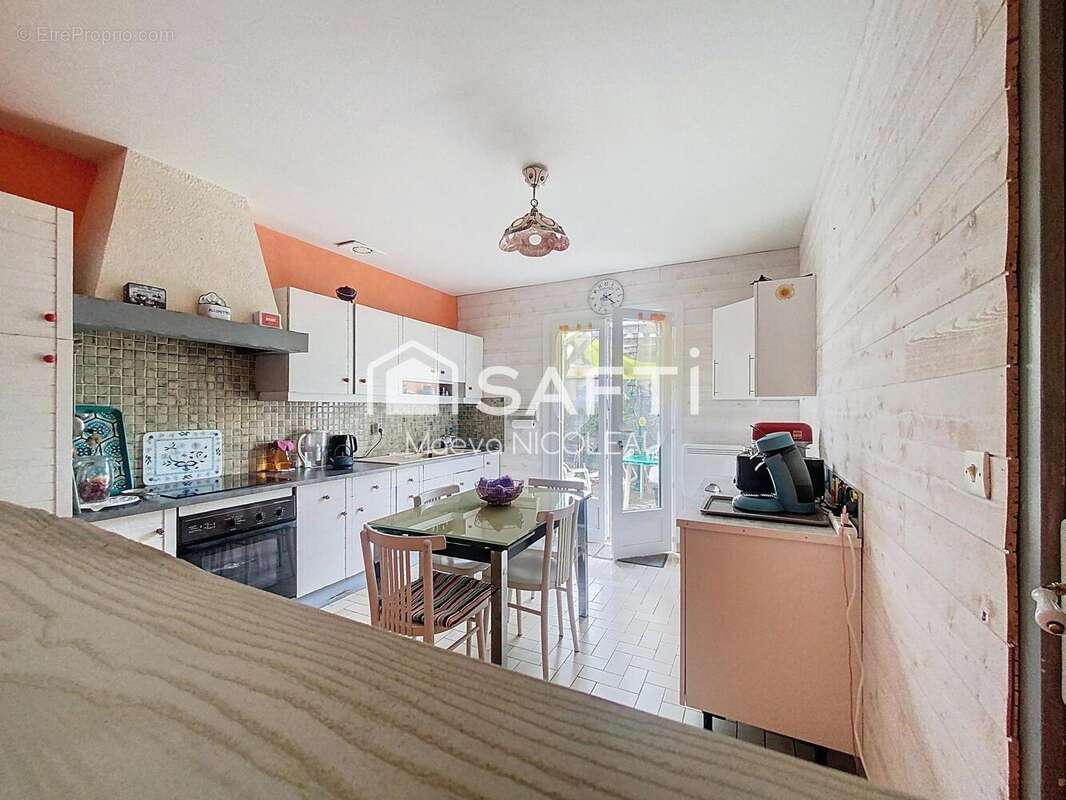 Photo 9 - Maison à SURGERES