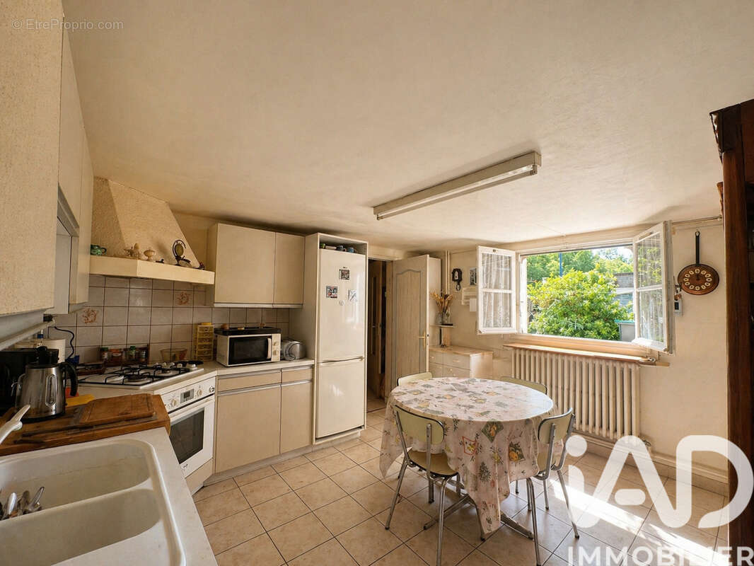 Photo 3 - Maison à CHOISY-LE-ROI