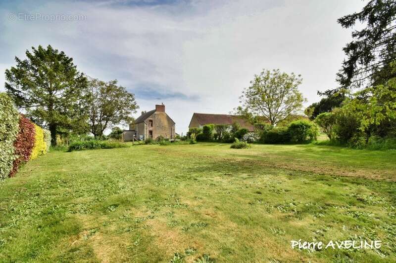 Maison à CLOYES-SUR-LE-LOIR