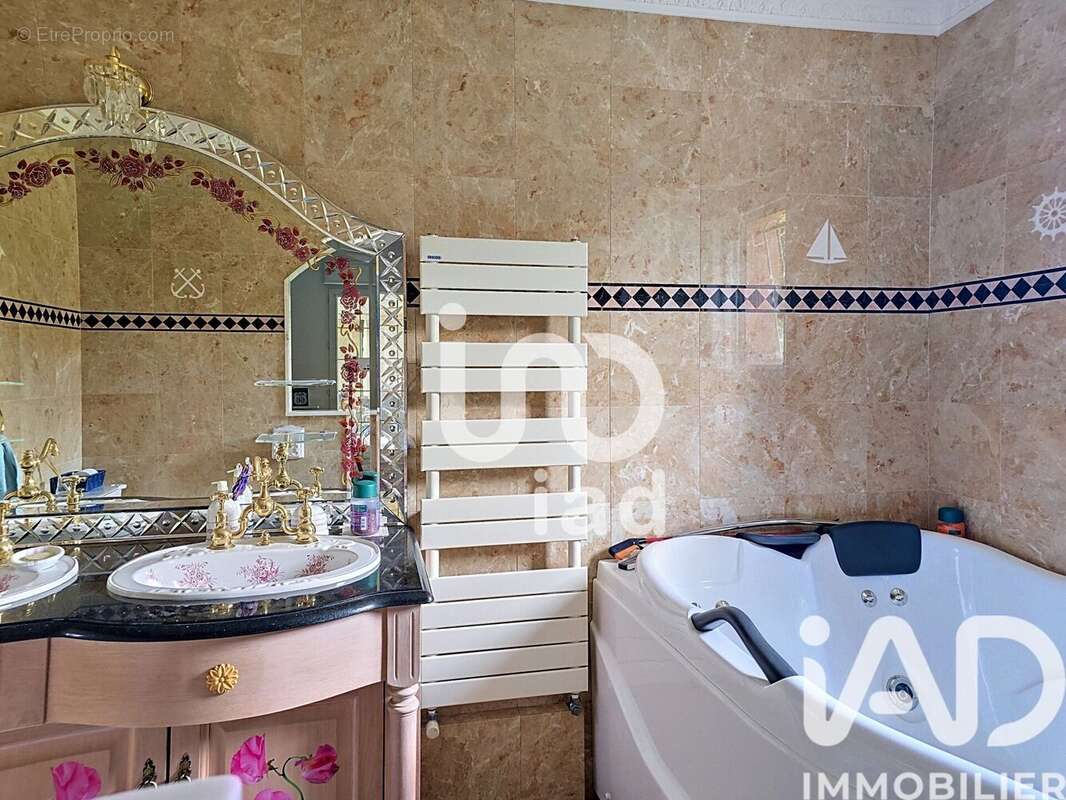Maison 111 m² à Gretz-Armainvilliers  - photo 9