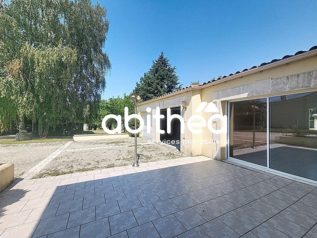 Maison sur sous sol amenage  139m2  4 chambres  double garage  carport a camping car  1780m2 terrain clos - photo 16