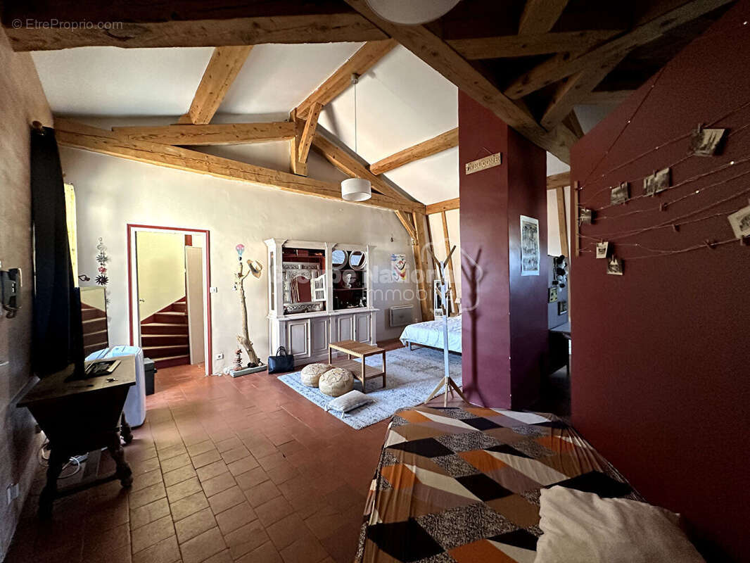 Appartement à NIMES