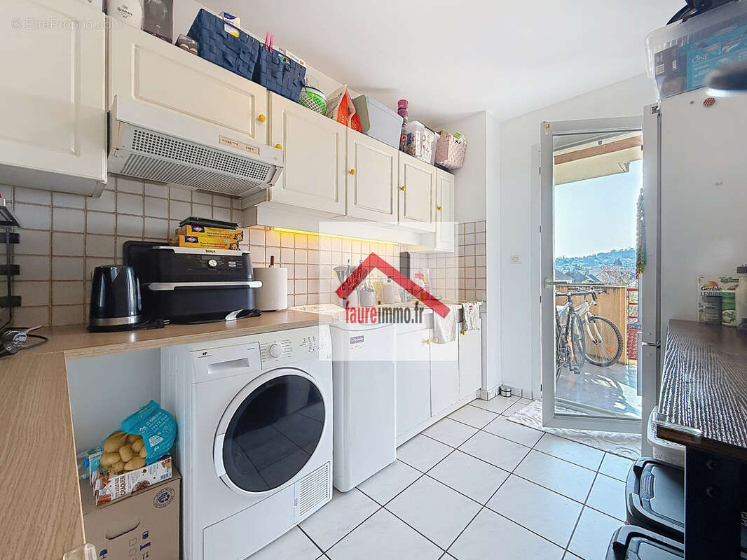 Appartement à BRIVE-LA-GAILLARDE