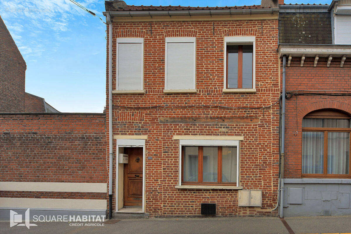 Maison à HENIN-BEAUMONT