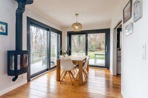 Maison à NEUVECELLE