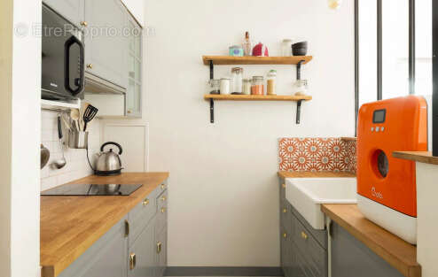 Appartement à PARIS-18E