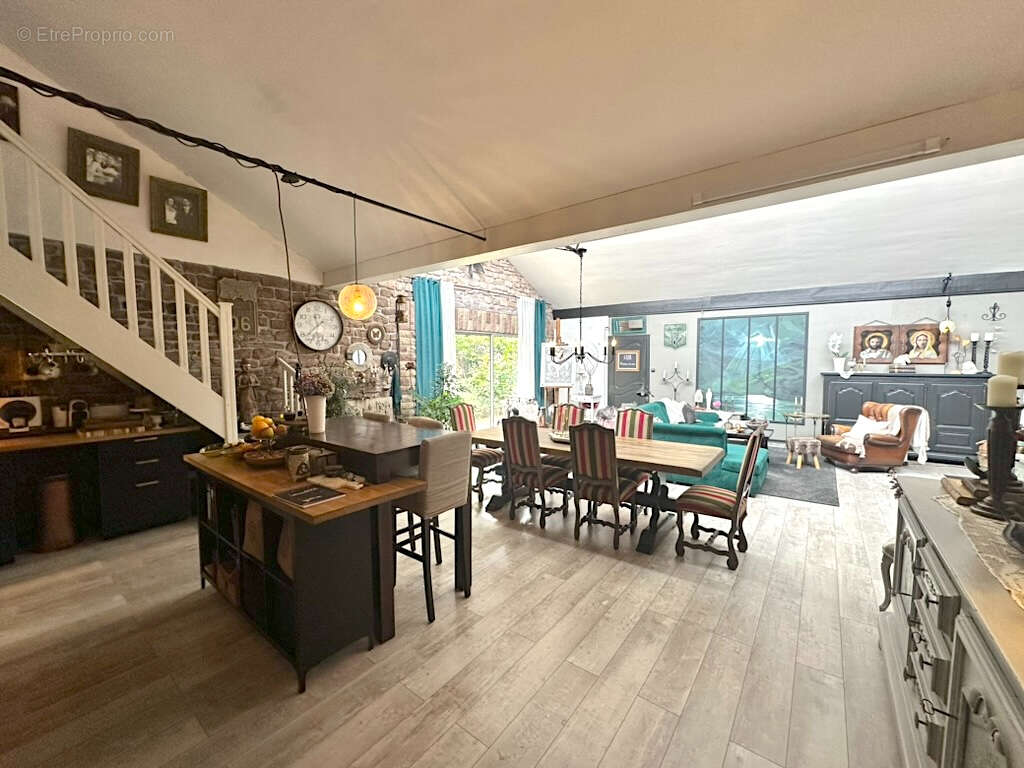 Maison à LUXEUIL-LES-BAINS