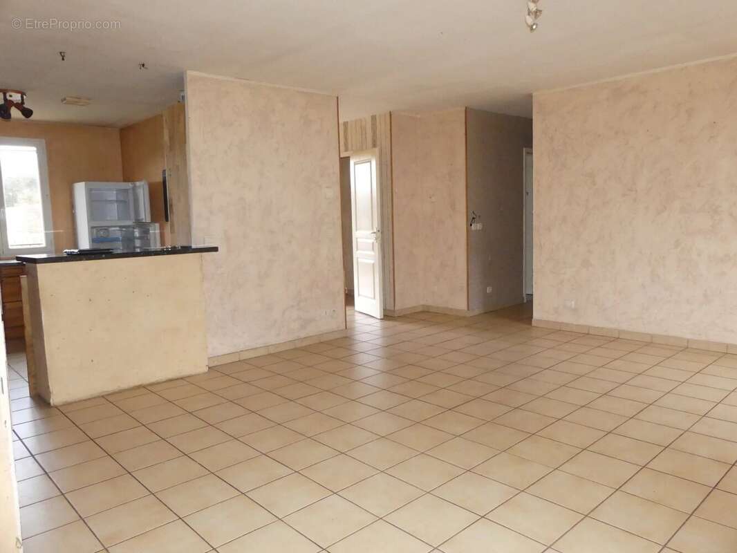 Maison à LE CREUSOT