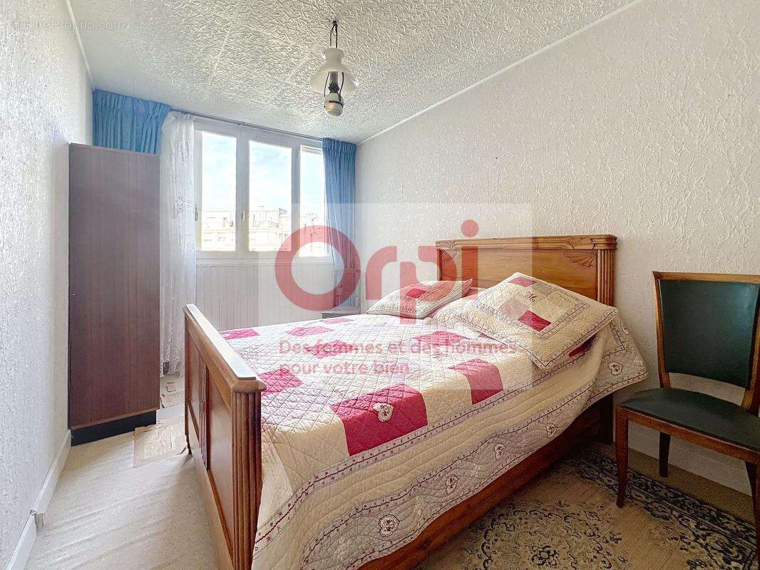 Appartement à ISSY-LES-MOULINEAUX
