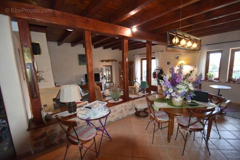 Maison à CHAUFFAILLES