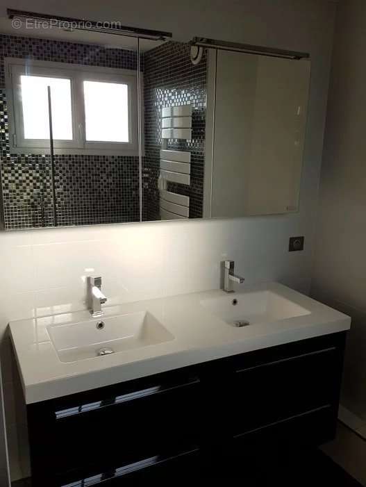 Appartement à SAINT-PIERRE-DES-CORPS