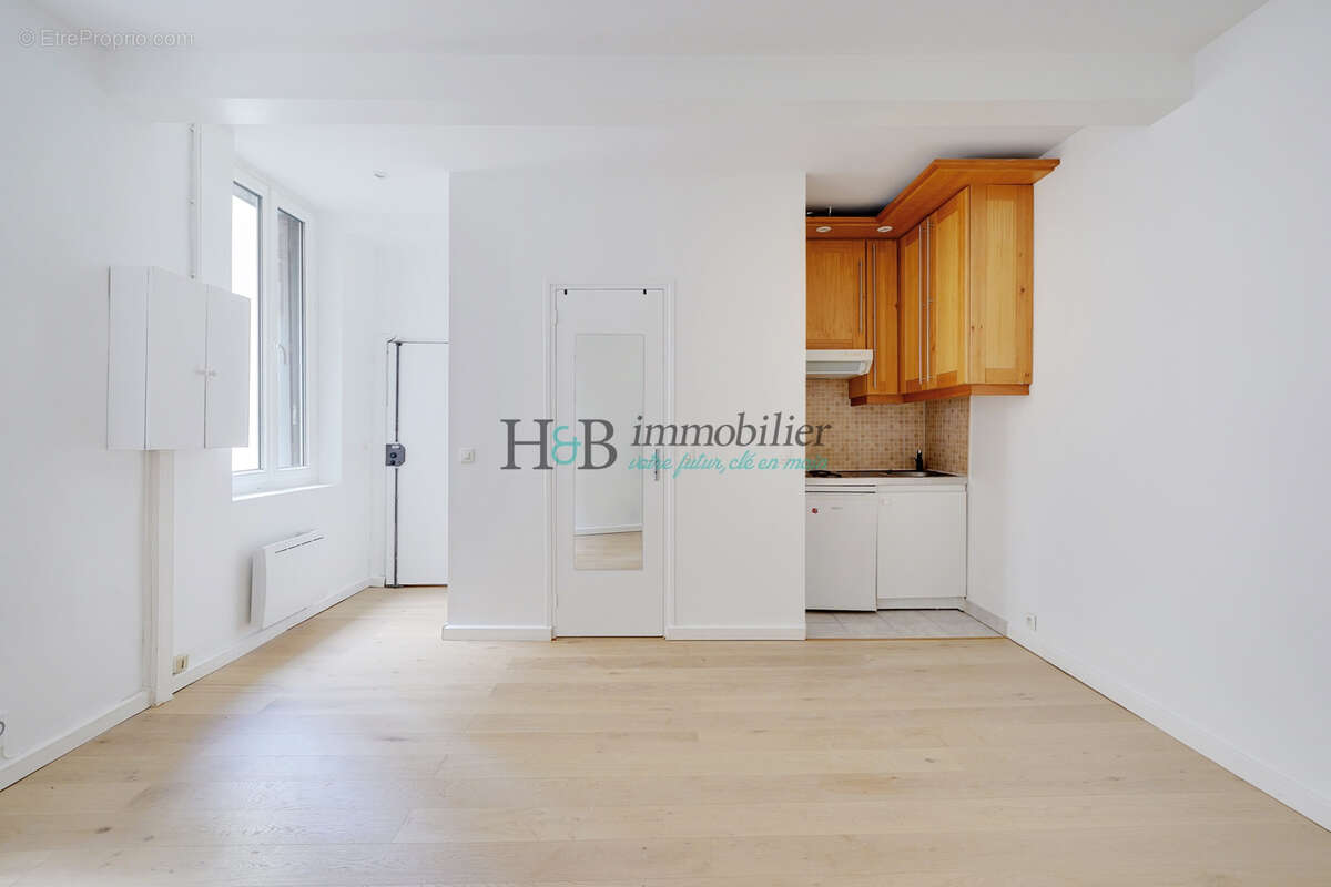 Appartement à PARIS-12E
