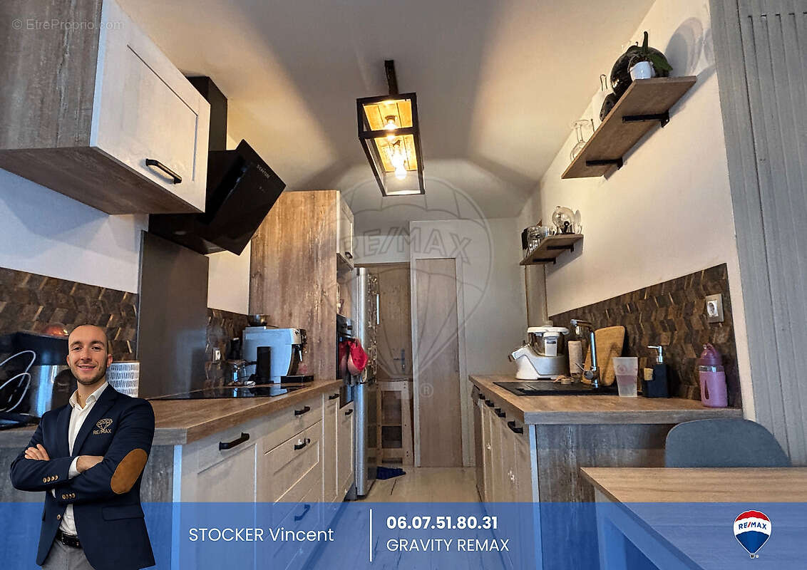 Appartement à MORILLON