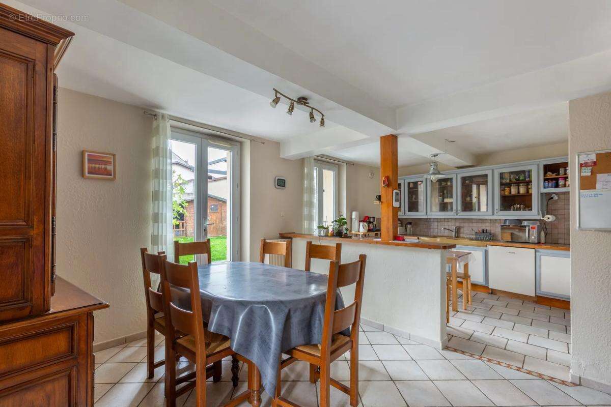 Appartement à GIVORS