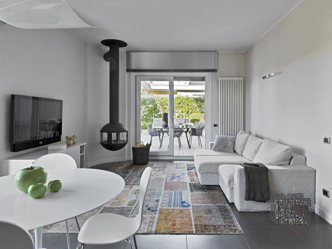 Appartement à L'HAY-LES-ROSES