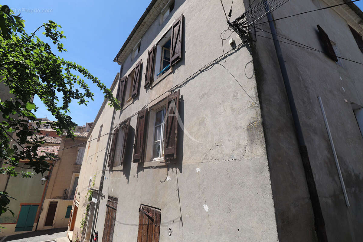 Maison à VALENSOLE