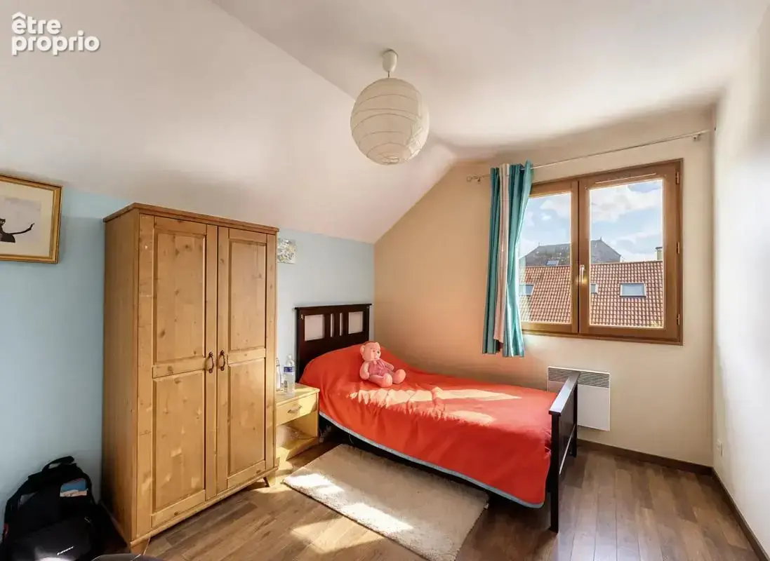 Maison de 5 pièces de 90 m² à Saint-André-le-Gaz - photo 9