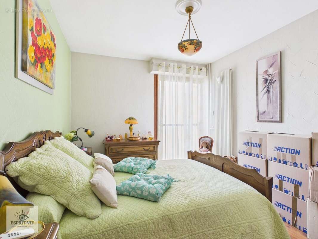 CHAMBRE 1 - Appartement à NANCY