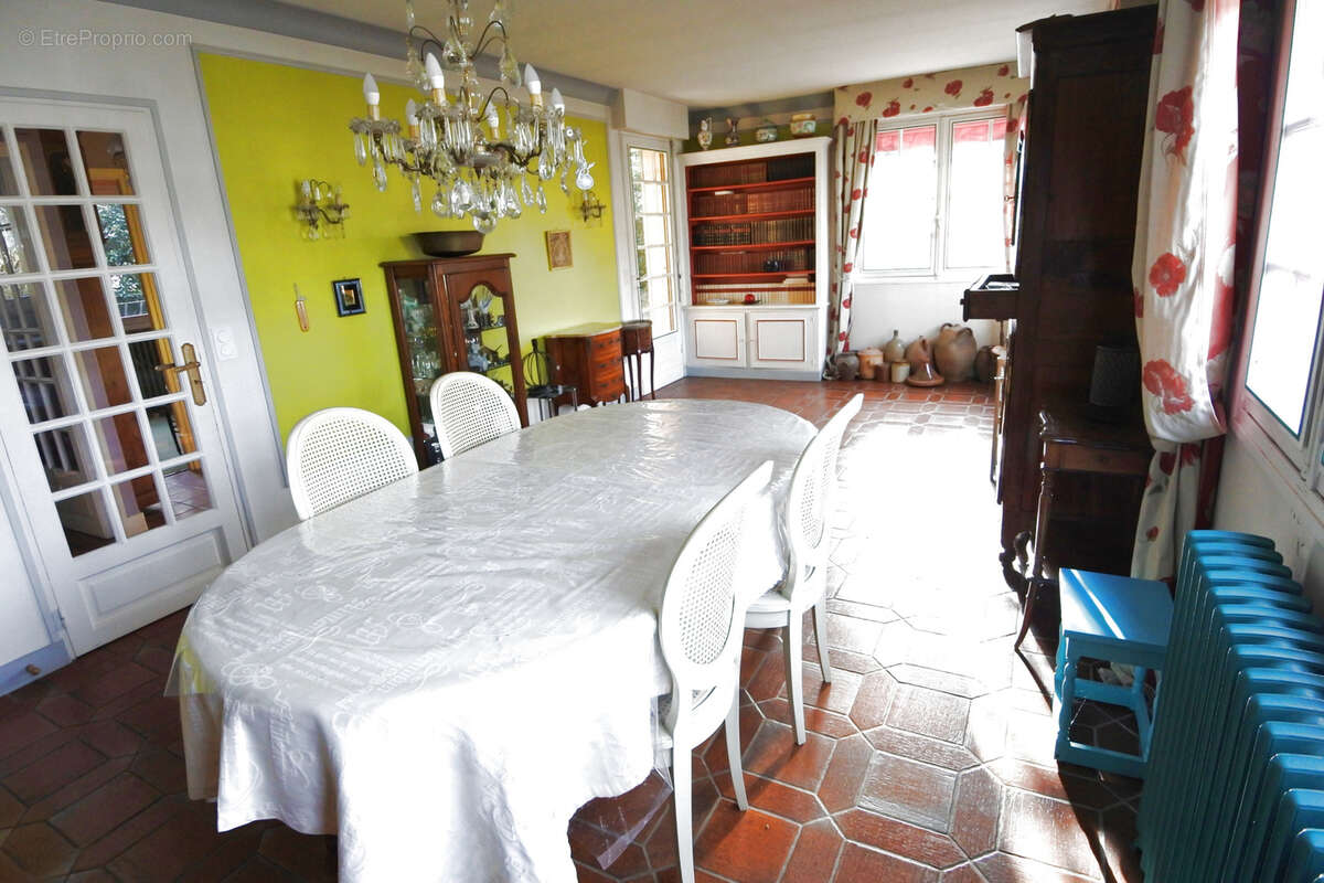 Maison à LA FERTE-BERNARD