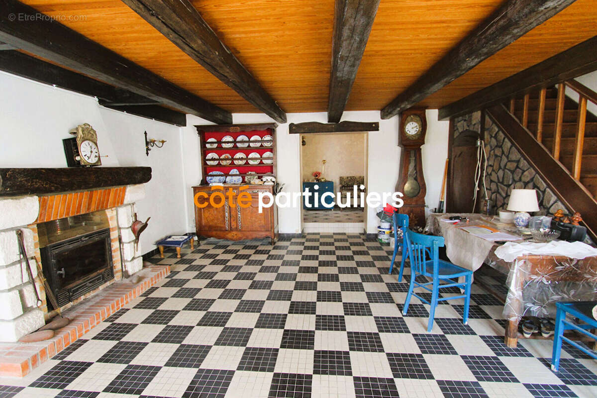 Maison à SAINT-MICHEL-EN-L&#039;HERM